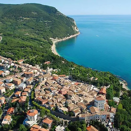 143 - Cin It04bsxwcwhr